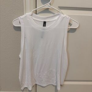 Vuori energy top tank top size M white color